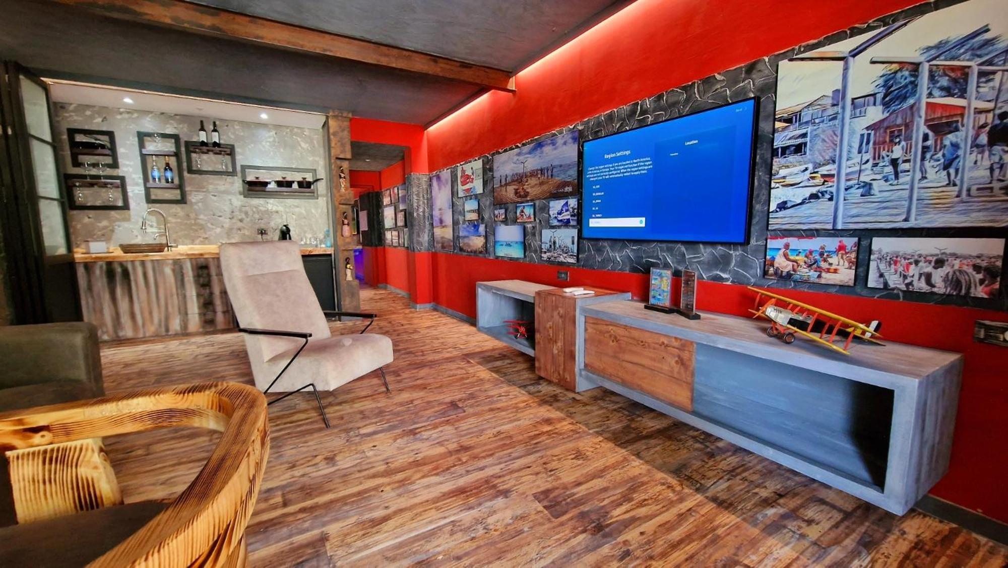 Ocean Suites Santa Maria Εξωτερικό φωτογραφία